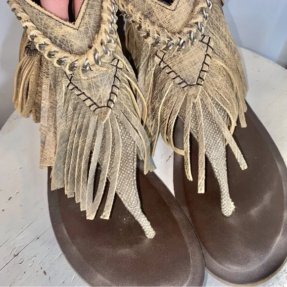 Naughty Monkey Brown Fringe Sandals 10 - Picture 13 of 16